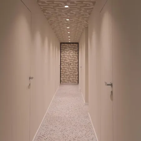 Apartament Vitrail - Metro M1 - Rembrandt 45 *